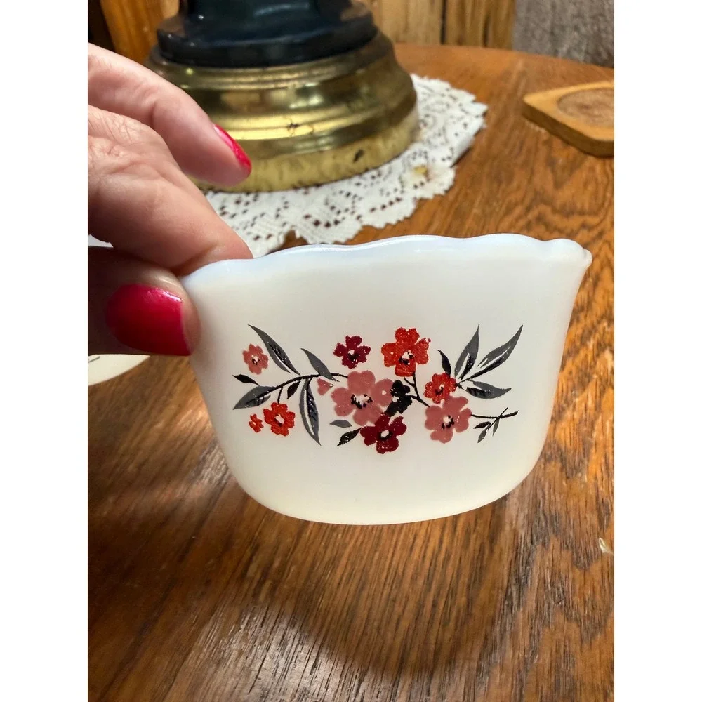 Vintage Fire-King Primrose Milk Glass Custard‎ Bowls 6oz Scalloped Set of 2